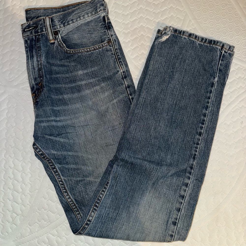 Men's Levi Blue Jeans